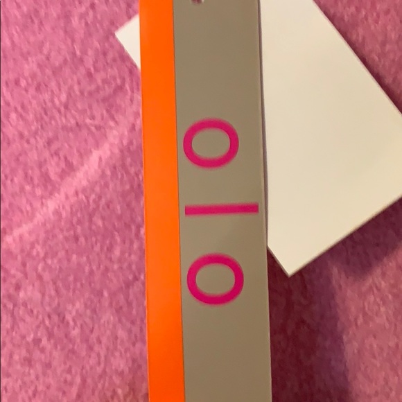 NWT OLO sweater - Picture 4 of 5